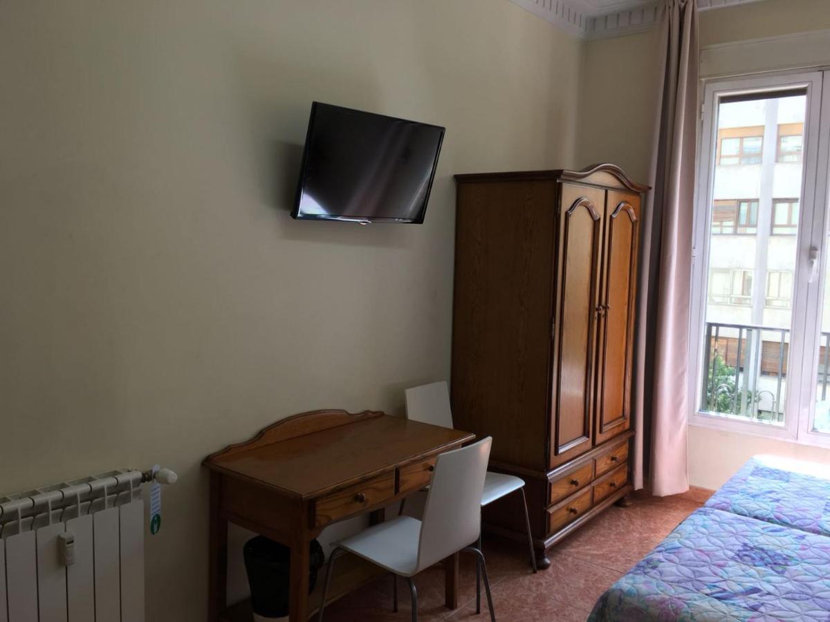 Hostal Retiro Μαδρίτη Εξωτερικό φωτογραφία