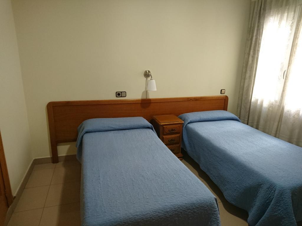 Hostal Retiro Μαδρίτη Δωμάτιο φωτογραφία