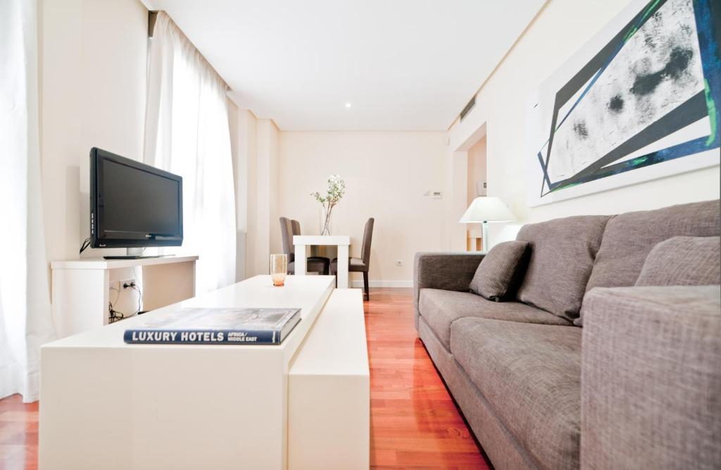 Hostal Retiro Μαδρίτη Εξωτερικό φωτογραφία
