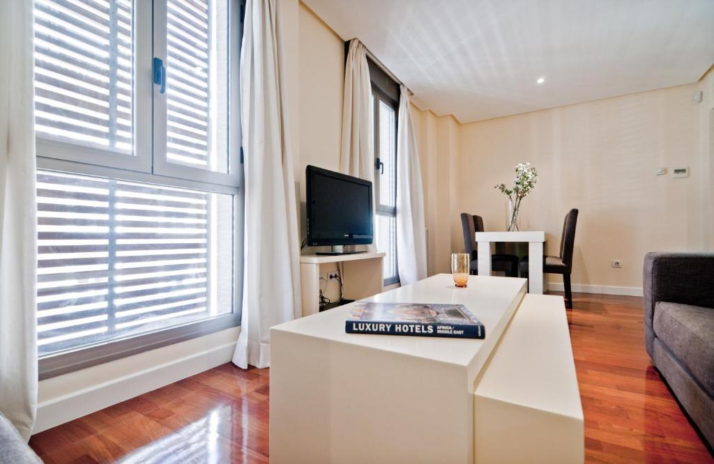 Hostal Retiro Μαδρίτη Εξωτερικό φωτογραφία