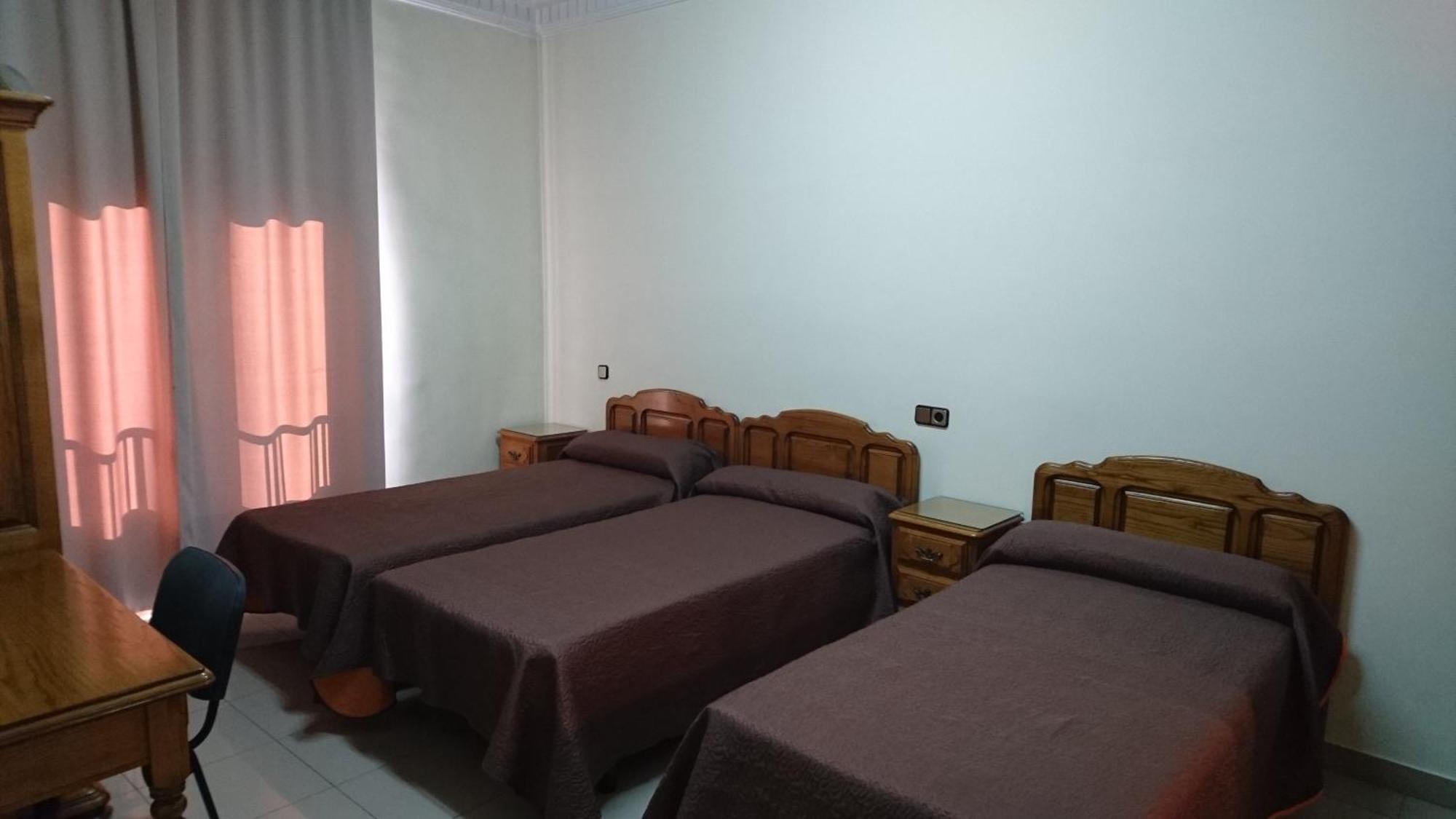 Hostal Retiro Μαδρίτη Εξωτερικό φωτογραφία