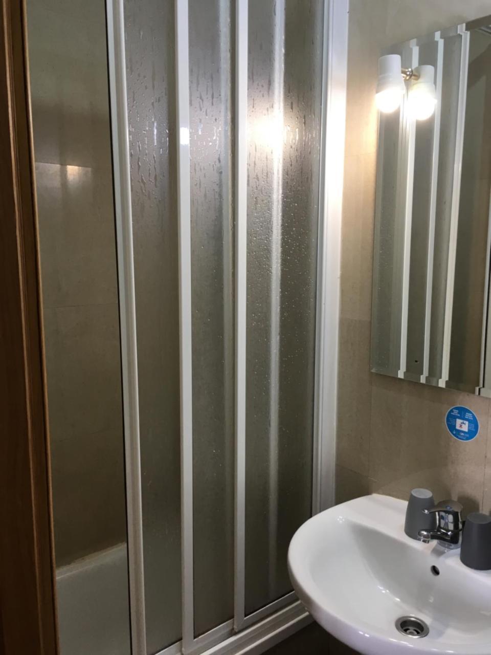 Hostal Retiro Μαδρίτη Εξωτερικό φωτογραφία
